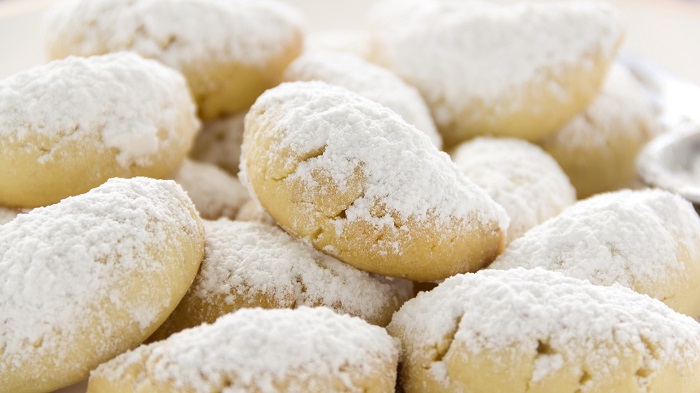 Las kourabides son galletas de mantequilla elaboradas a partir de almendras molidas